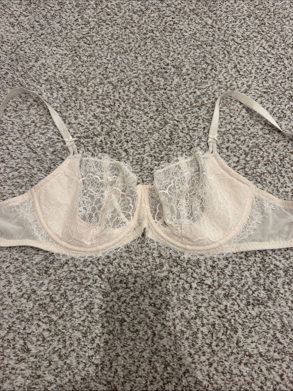 Victoria’s Secret Sheer Lace Underwire Bra - Cream